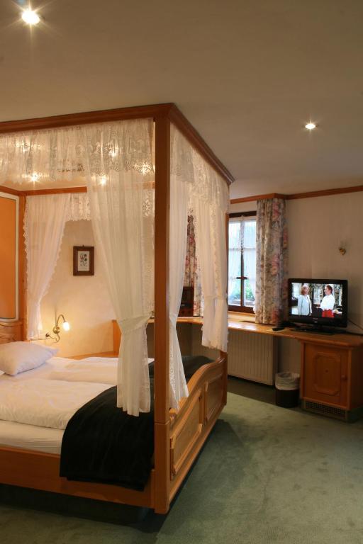Hotel Adler Baerental Feldberg  Chambre photo